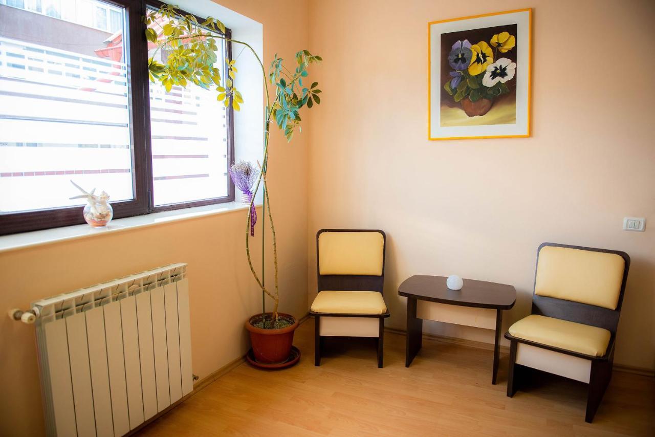 Casa Maia Hotel Busteni Bagian luar foto