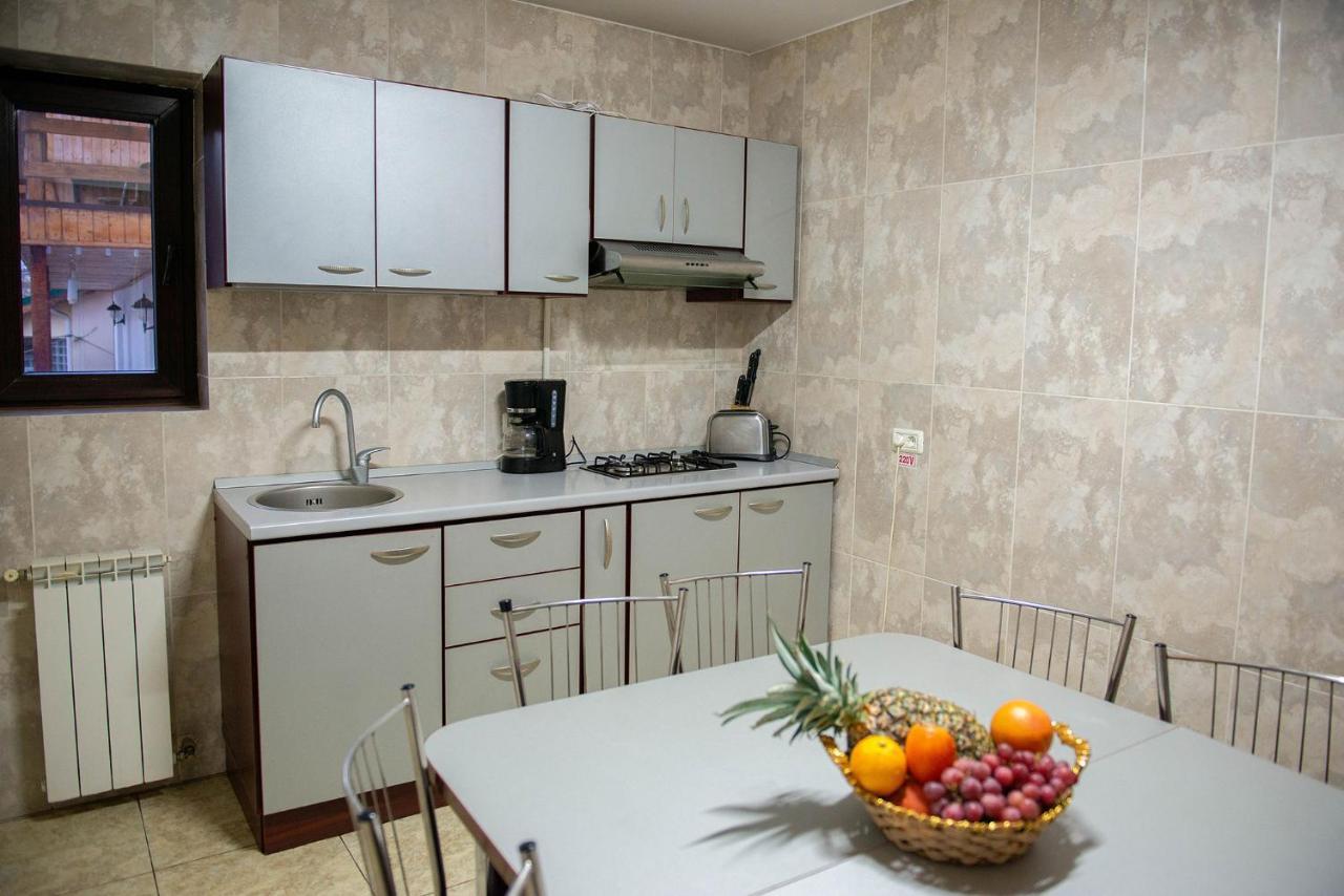 Casa Maia Hotel Busteni Bagian luar foto